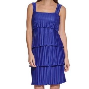 NWT DKNY Plisse Pleated Tiered Dress
Navy Size 10 Rwtail $129.00